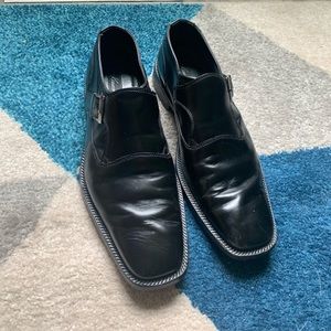 Kenneth Cole dress shoe